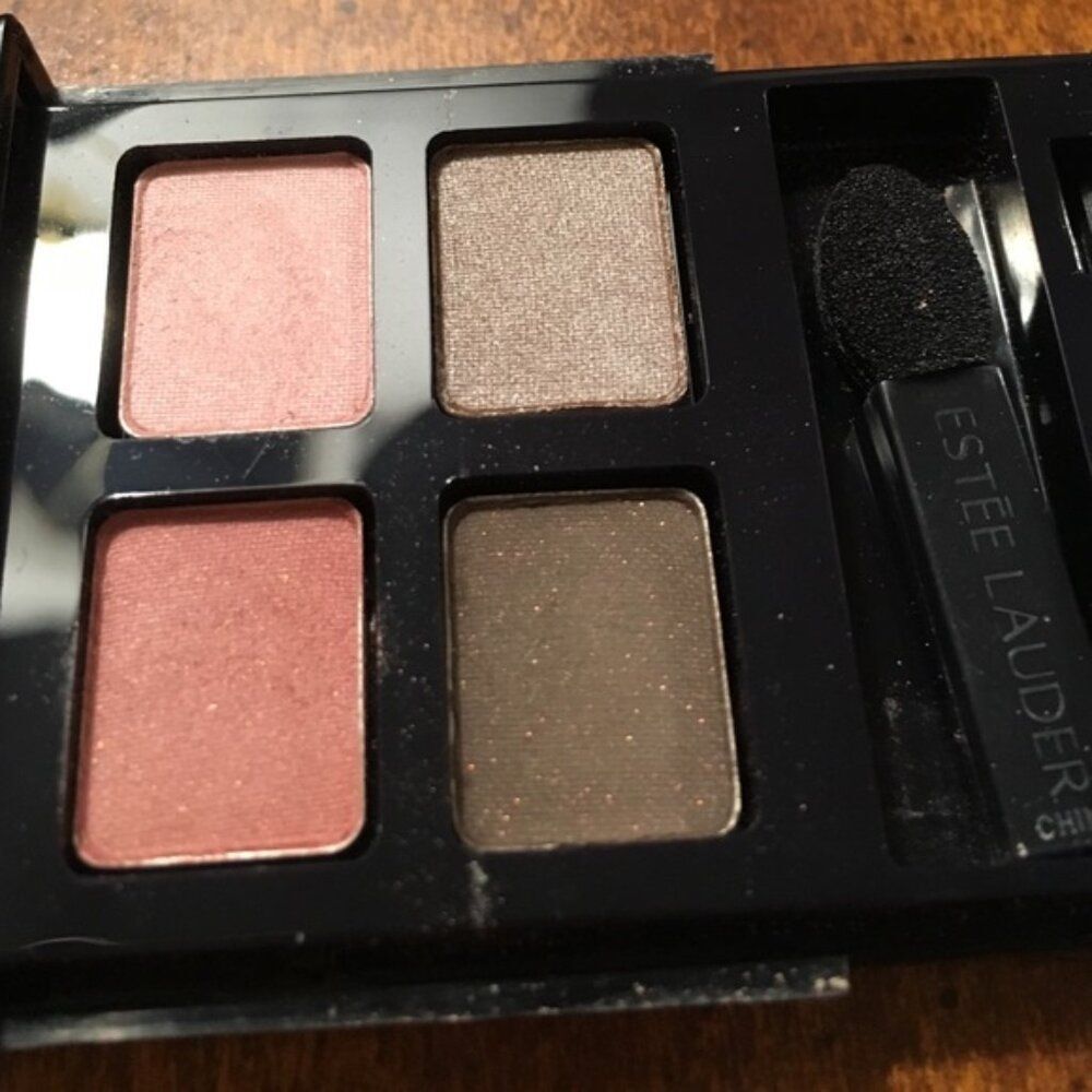 Estee Lauder eye shadow quad Smokey Pink NEW Unused